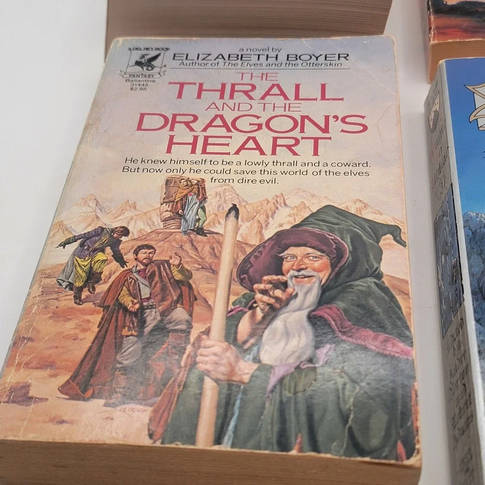 Brent Weeks Elizabeth Boyer Fantasy Book Lot 4 Paperbacks Epic‎ Magic Good